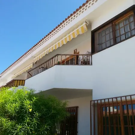 公寓 Buganvillas 阿德耶